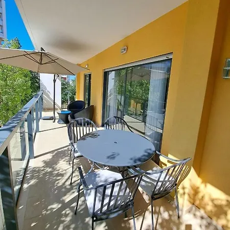 Rosa - Da Rocha 公寓 *